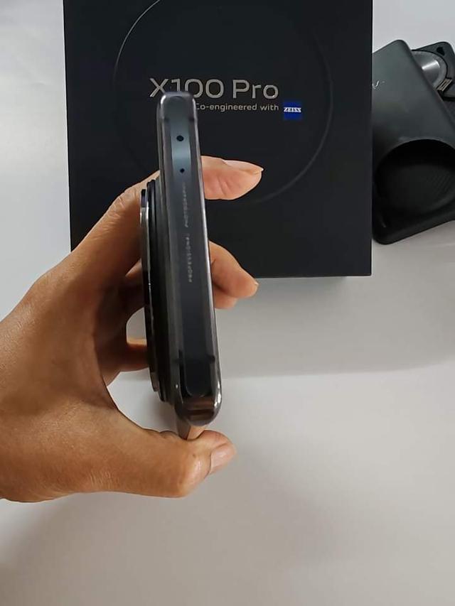 Vivo X100 มือสองสีดำ 3