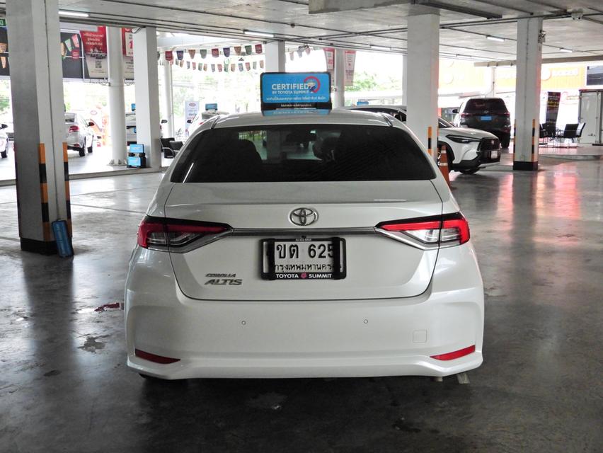 Toyota Corolla Altis 1.8 Sport ปี 2023 เลขไมล์ 12,679 กม. 13