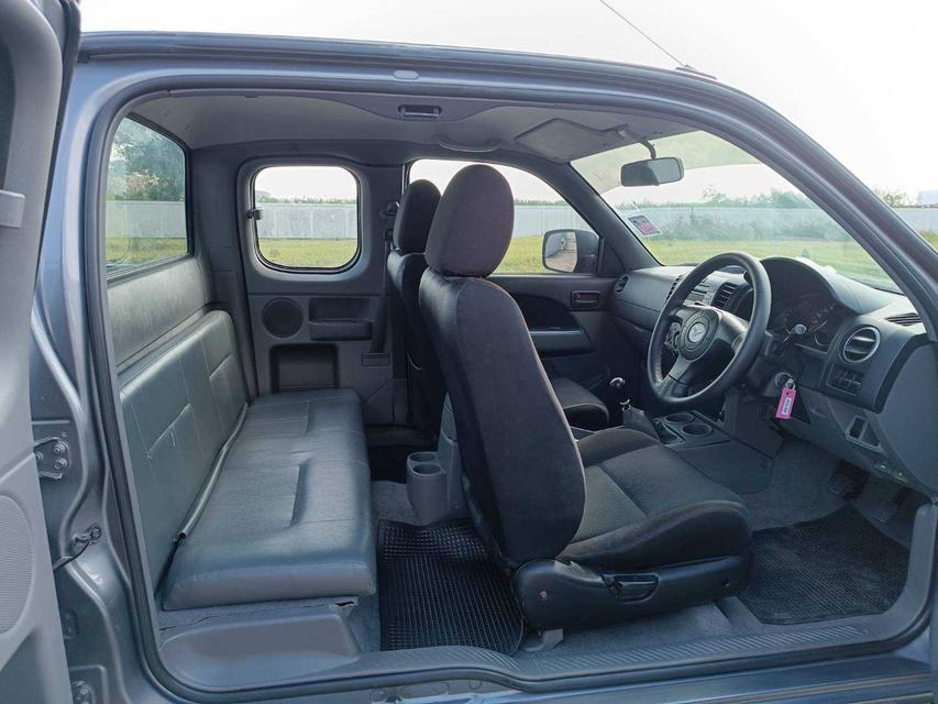 Mazda BT 50 Cab 2.5 V  4