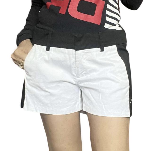 กางเกงขาสั้นมือสอง สวยๆ