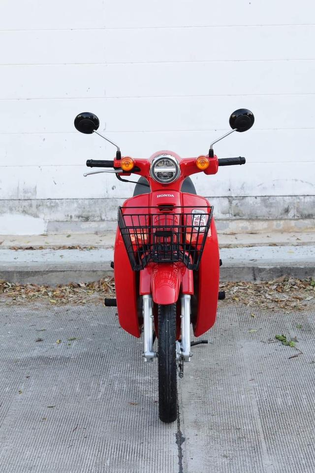 Honda Super Cub. สีแดง 4