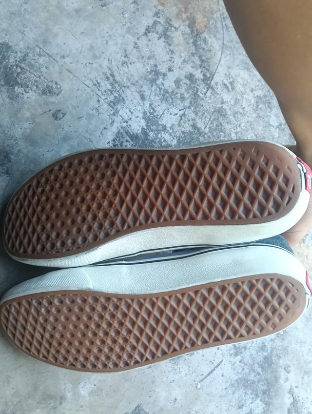 รองเท้าVansมือสองของเเท้ รูปที่ 3