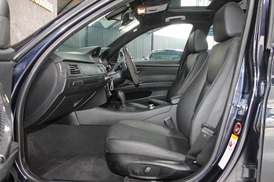 รหัสรถ JRS6946 BMW E90 ย้าย 335i ปี 07 13