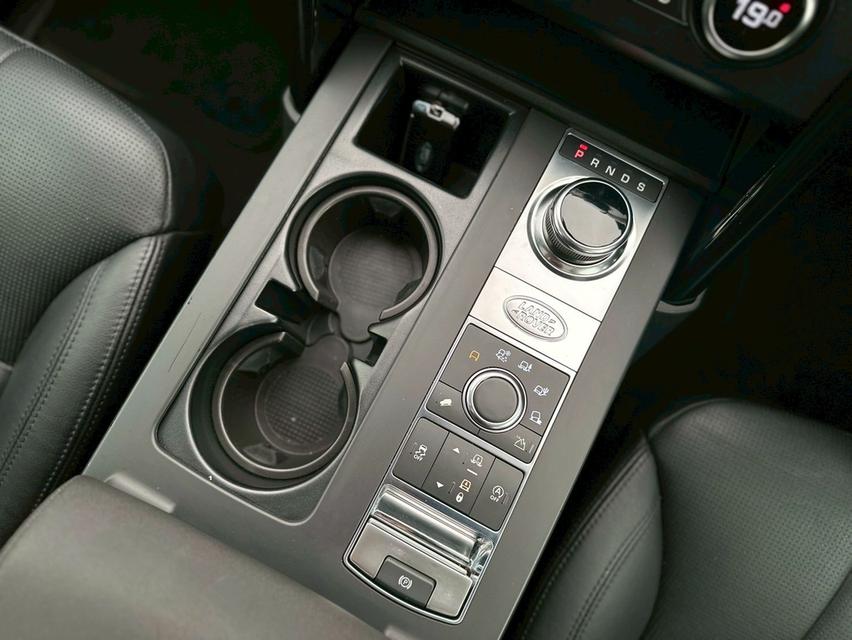 Land rover Discovery 3.0L AWD 6