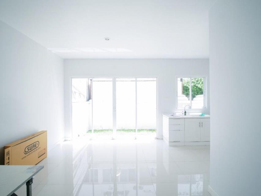 ให้เช่าหรือขายทาวน์โฮมภณาสิริ เรสซิเด้นท์สภาพใหม่ ทาว์นโฮม3ชั้น มีแอร์ทุกห้อง และห้องน้ำทุกชั้น พร้อมห้องรับแขก ห้องเก็บของ แยกเป็นสัดส่วน 10