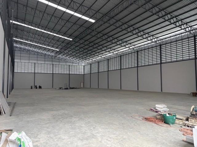 ให้เช่าโรงงานโกดังพร้อมออฟฟิศ ขนาด 1500 ตร.ม. อําเภอกระทุ่มเเบน สมุทรสาคร สามารถประกอบกิจการโรงงานได้ 3