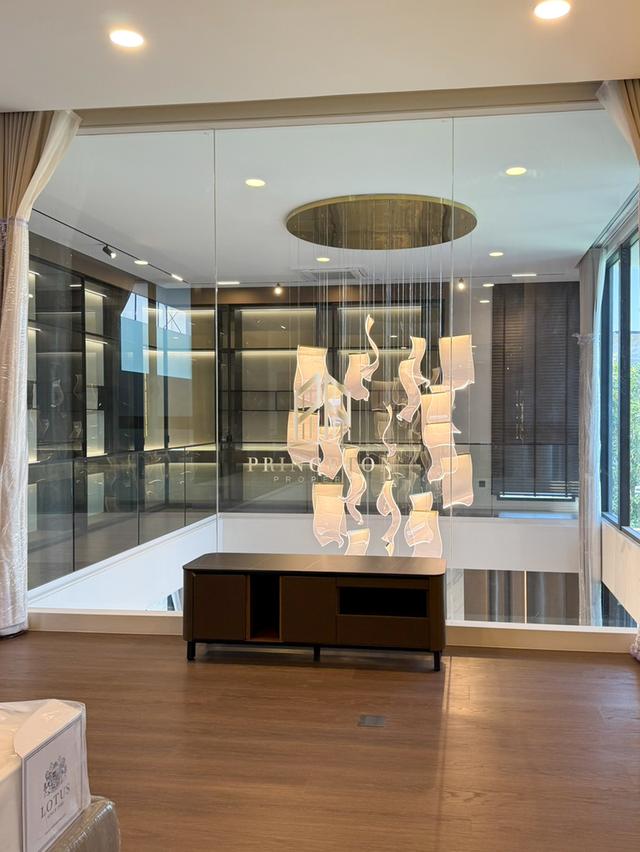VIVE New Krungthep Kreetha with a Private Swimming Pool 11