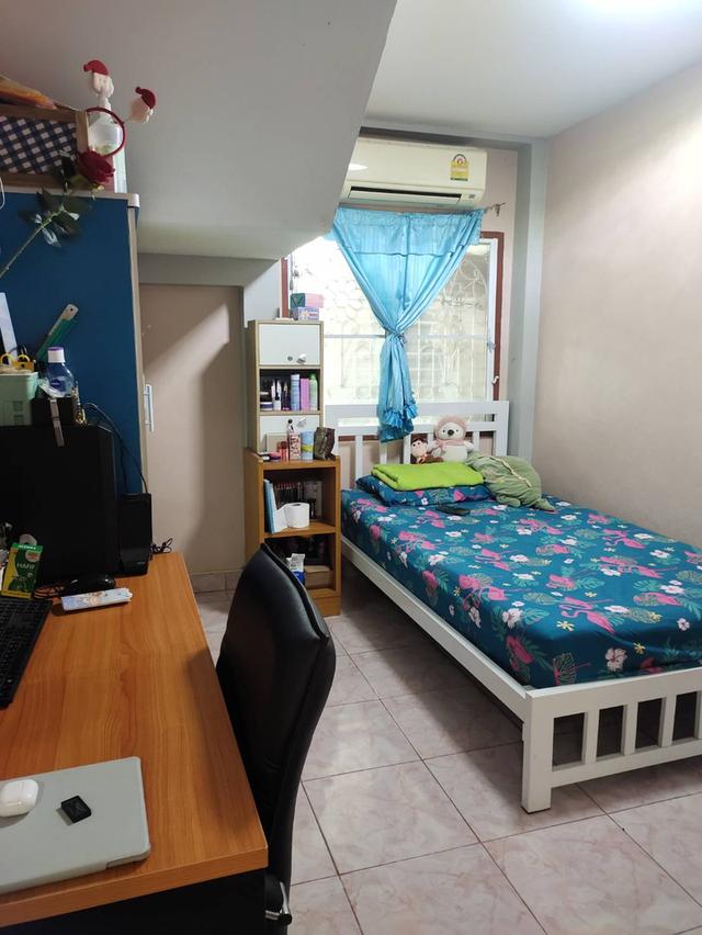 ขายบ้านทาวเฮ้าส์ 22 ตรว. หมู่บ้านปรเมศท์ 1
