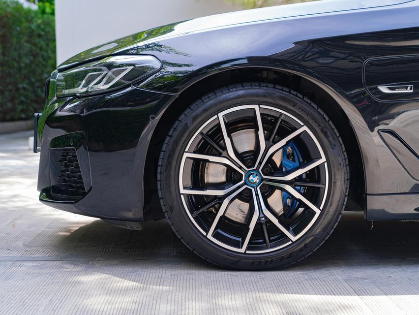 BMW 530e 2.0 M-SPORT (G30) ปี 2024 รูปที่ 8