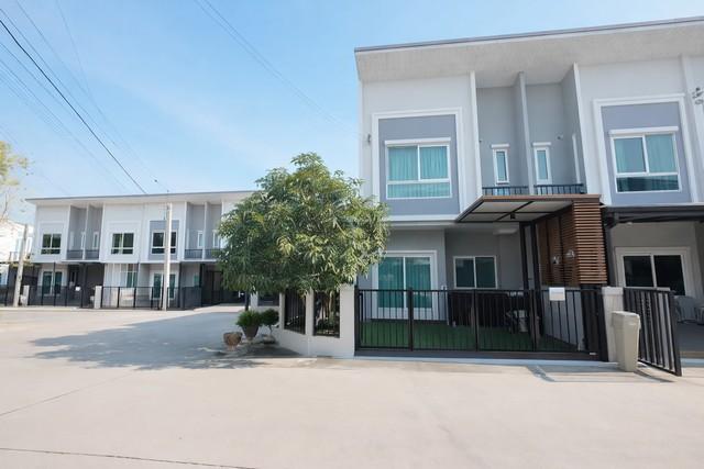 คาซ่า วอเตอร์ไซต์ ทาวน์เฮาส์ สวยพร้อมเข้าอยู่ ในทำเลศักยภาพ 1