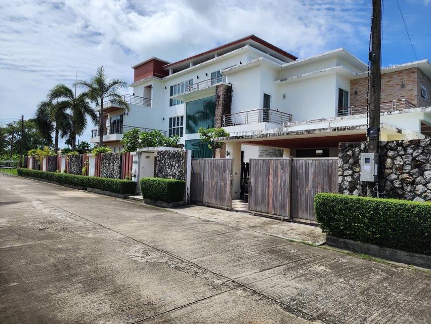 บ้านเดี่ยว โมเดิร์น เนื้อที่ 795 ตรม. 10