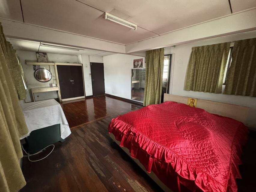 ขายบ้านเดี่ยว เหมาะทำออฟฟิต ติดถนนรัชดา วิภาวดี ประชาชื่น 8