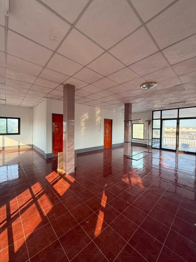 บ้านพร้อมที่ดิน2ชั้น 11