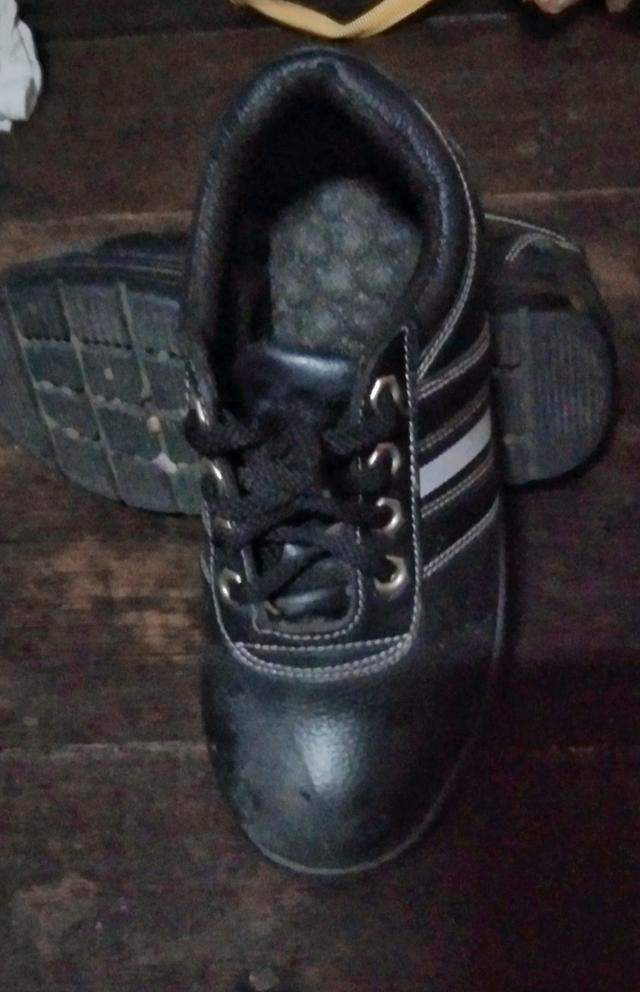 converse ทรงผู้หญิงใส่ไซส์ประมาณ 41-42