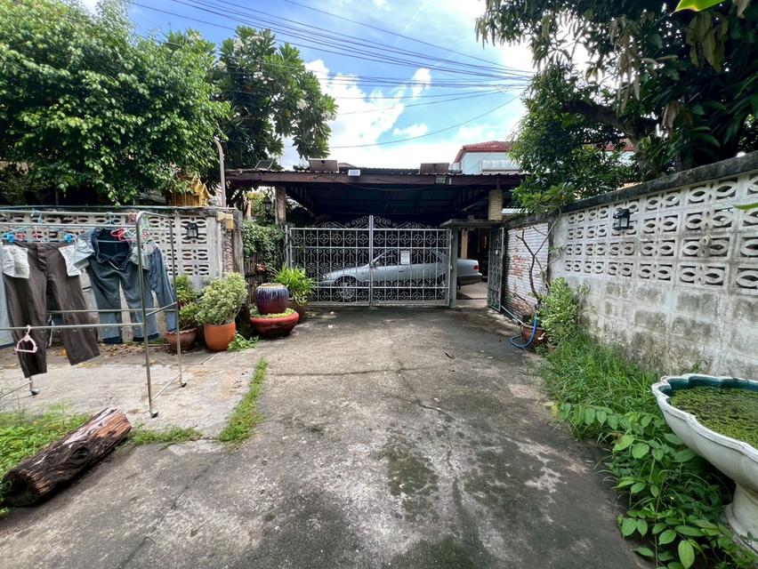 ขายที่ดิน พระราม 2 ซ.20 125 ตร.ว. จอมทอง ใกล้ทางด่วน พระราม2 หลังติดคลองวัดกก 3