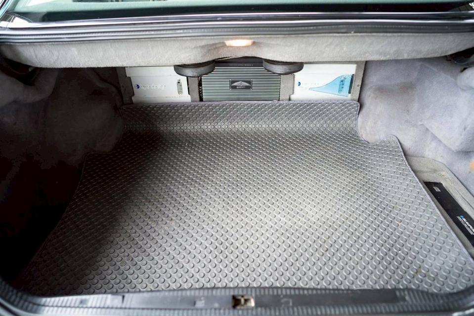 Mercedes-Benz CE280 W124 1993 (Classic Coupé) 8