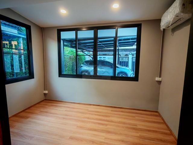 ให้เช่าบ้านเดี่ยว 2 ชั้น 58 ตรว. ซ.ลาดพร้าว 74 ปรับปรุงใหม่ทั้งหลัง ใกล้รถไฟฟ้า สายสีเหลือง 3