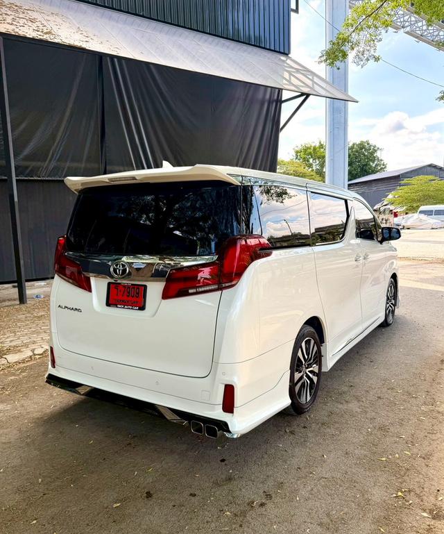 Toyota ALPHARD 2.5SC PACKAGE สีขาว ปี 2024 ไมล์ 40,000 กม.