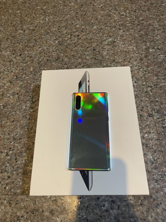 ขายSamsungNote10สีใหม่Aura Glow256กิ๊กสูนTrueไร้รอยตกใช้งานดีถูกมากกก