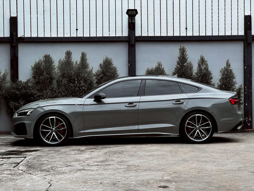 รหัสรถ LG53 "Audi A5 45 TFSI quattro S-Line Black Edition" ปี 2020