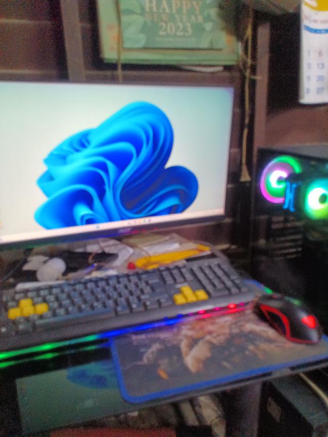 คอมยกชุด Ryzen3 4300ge ram16 m.2 128 hdd320 VGaVega6