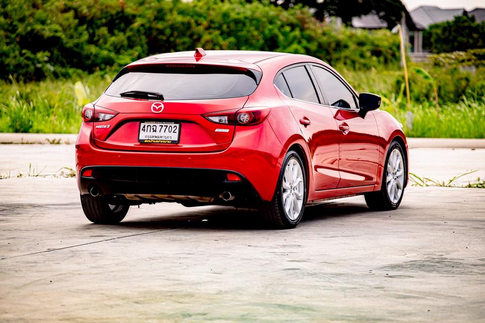 Mazda3 Skyactiv 2.0S Hatchback ปี 2015 สีแดง  6