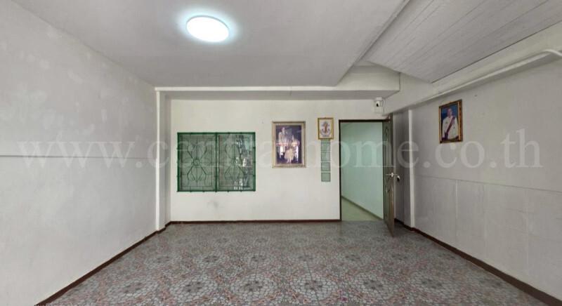 ทาวน์เฮ้าส์ เจริญทรัพย์ เทพารักษ์ รีโนเวทต่อเติมแล้ว พร้อมเข้าอยู่ ราคาถูก 3