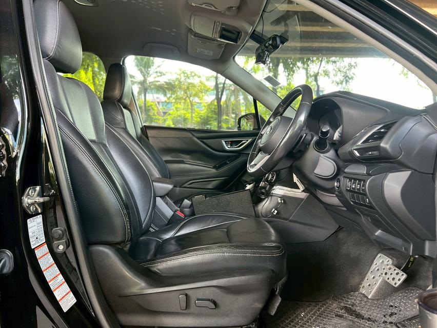 Subaru Forester 2.0i-P AWD AT ปี 2019  รถสวยมือเดียว ฟรีดาวน์ พร้อมใช้งาน 15