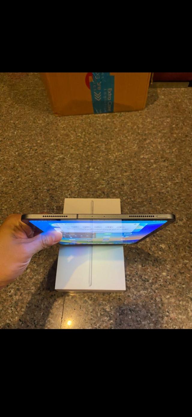 ขายๆๆๆถูกๆๆๆiPadPro11นิ้ว2020สีดำ128กิ๊กWifi Celluer ใส่ซิมได้สูนTrueเครื่องการใช้งานดีเยี่ยม100%ทุกๆฟังชั่นรีสโตได้ตลอดไม่มีติดไอคราว Model TH/A  สภ 3