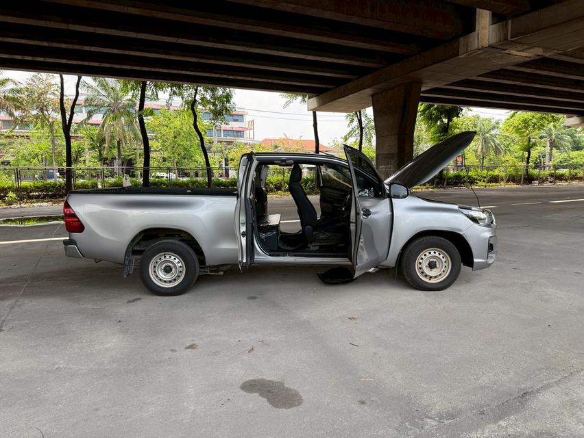 Toyota Revo 2.4j ZEdition Cab (เกียร์ธรรมดา) 12