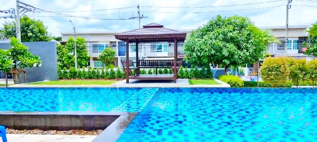 พร้อมเฟอร์ เครื่องใช้ไฟฟ้า ตลาดประชาอุทิศ 90 800ม.ให้เช่าทาวน์โฮม 2 ชั้น ติดถนน 2 นอน รร.สารสาสน์ประชาอุทิศ 500 ม. 6