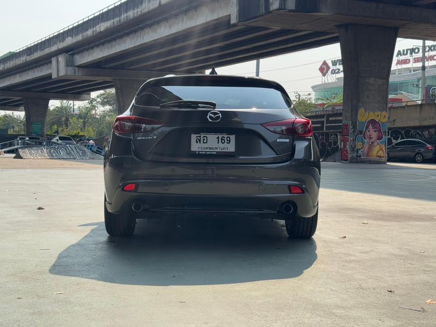 ขายรถ mazda3 2.0S Sport ปี 2015 สีน้ำตาล เกียร์ออโต้ 5