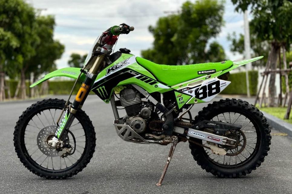 Kawasaki KLX พร้อมขาน