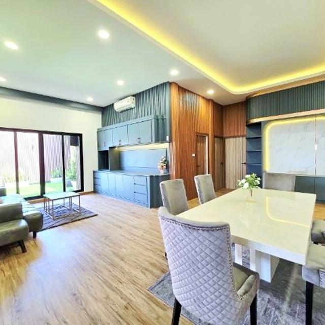 สุกี้ตี๋น้อย บางละมุง 50ม. ให้เช่าบ้านสไตล์โมเดิร์น Luxury ตกแต่งครบ สุขุมวิทพัทยา9-19 หาดกระทิงลาย จัดเต็มเฟอร์ฯ 3นอน 4 2