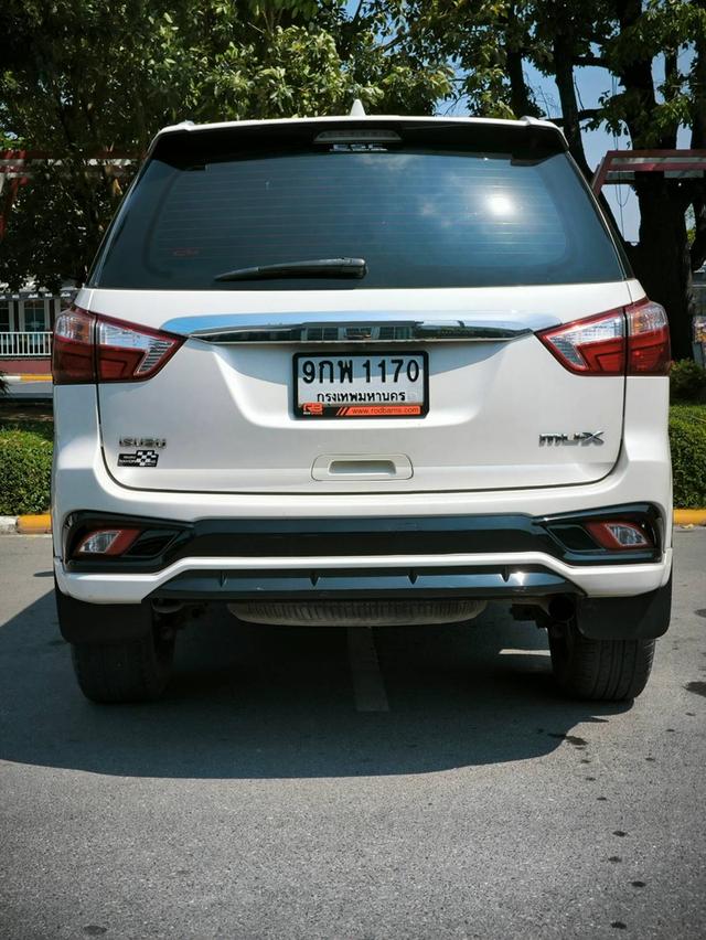 Isuzu MU-X 3.0 ONYX NAVI DVD A/T 7