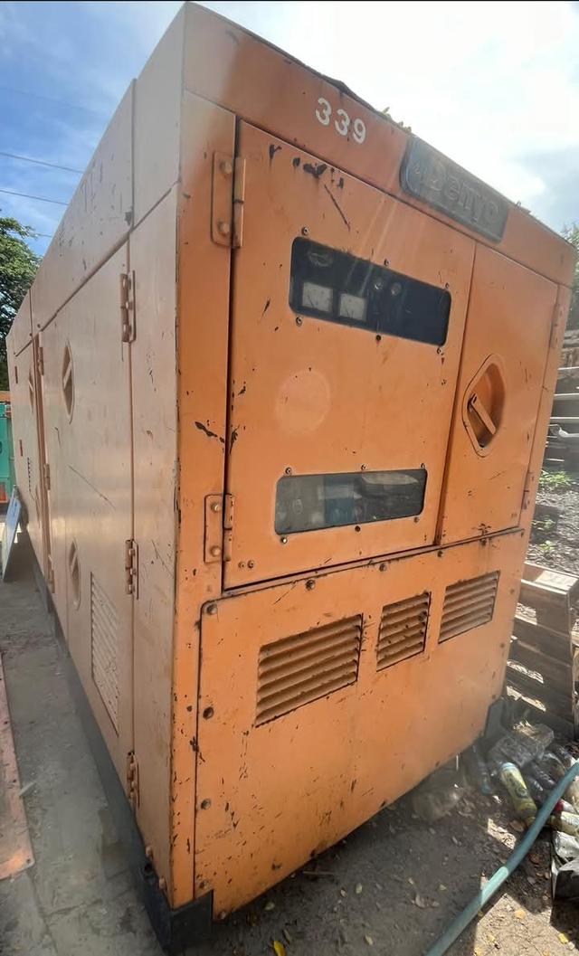 ขายเครื่องปั่นไฟ Denyo 220 Kva    4