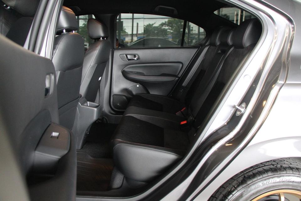 รหัสรถ TKG1832 HONDA CITY 1.0 TURBO RS SEDAN ปี 2022 10