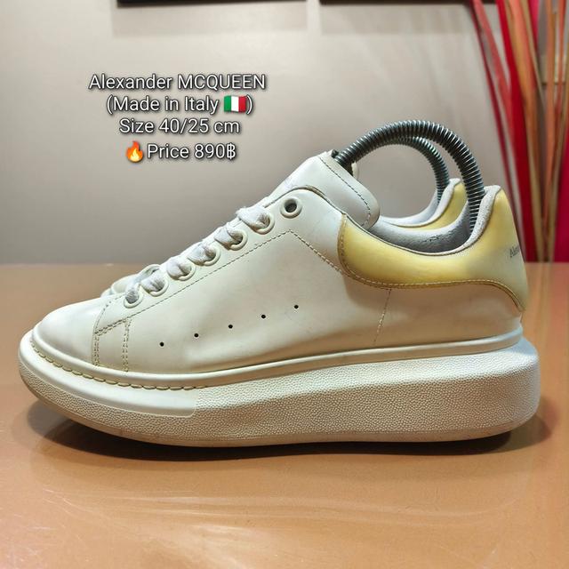 Alexander MCQUEEN (Made in Italy 🇮🇹)Size 40/25 cm🔥Price 890฿ รูปที่ 3