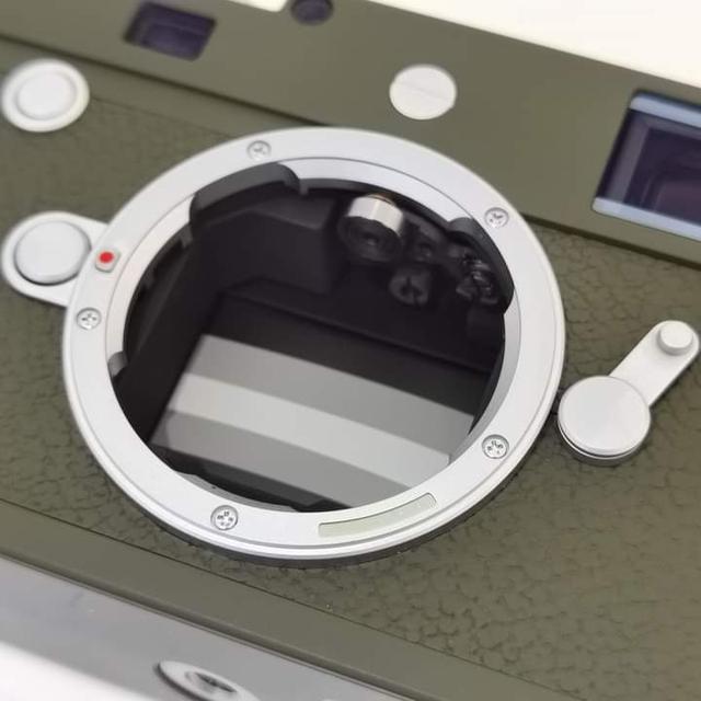 Leica M10-P Safari limited edition  2