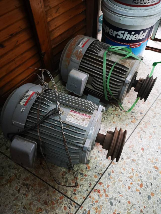 ขายมอเตอร์ Mitsubishi SF-JR 7.5hp 3 เฟส 380 v มือสอง 2