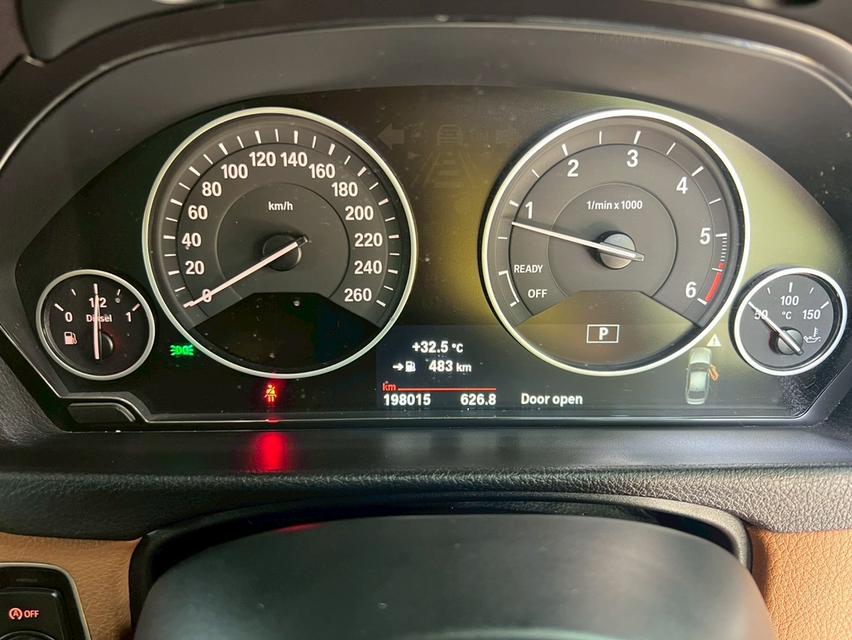 B621 BMW SERIES 3, 320d LUXURY สี ดำ ปี 2016จด2017 ทะเบียน 3กท2333 กรุงเทพฯ เลขไมล์ 198,015 กม. ราคา 499,000 บาท รูปที่ 7