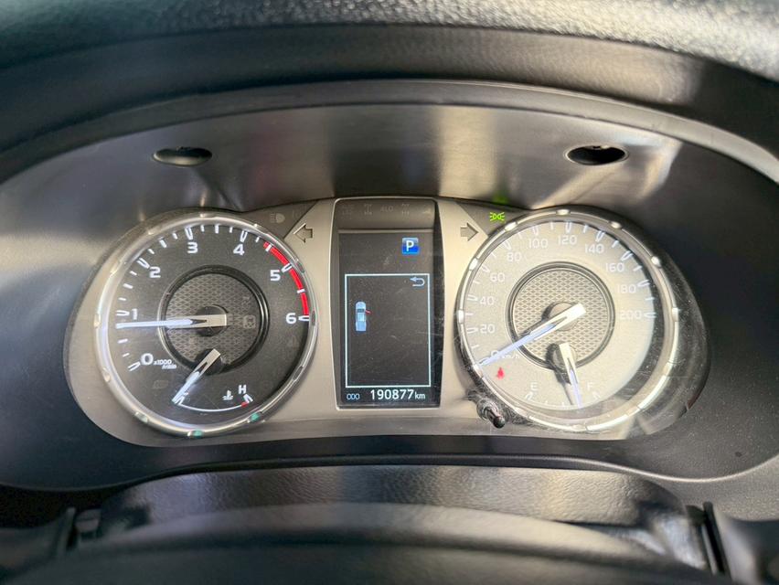 TOYOTA REVO 2.4 MID PRERUNNER DOUBLECAB ปี2021เกียร์ออโต้ ออพชั่นแน่นๆ พร้อมใช้งาน 5