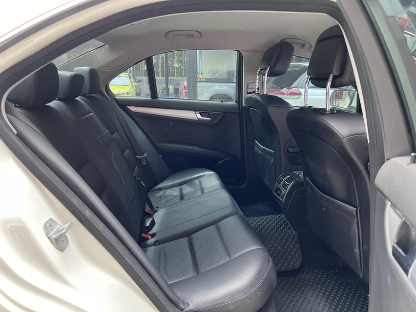 ขายรถ Benz C230 2.5 W204 Avantgarde ปี 2008 สีขาว เกียร์ออโต้ รูปที่ 17