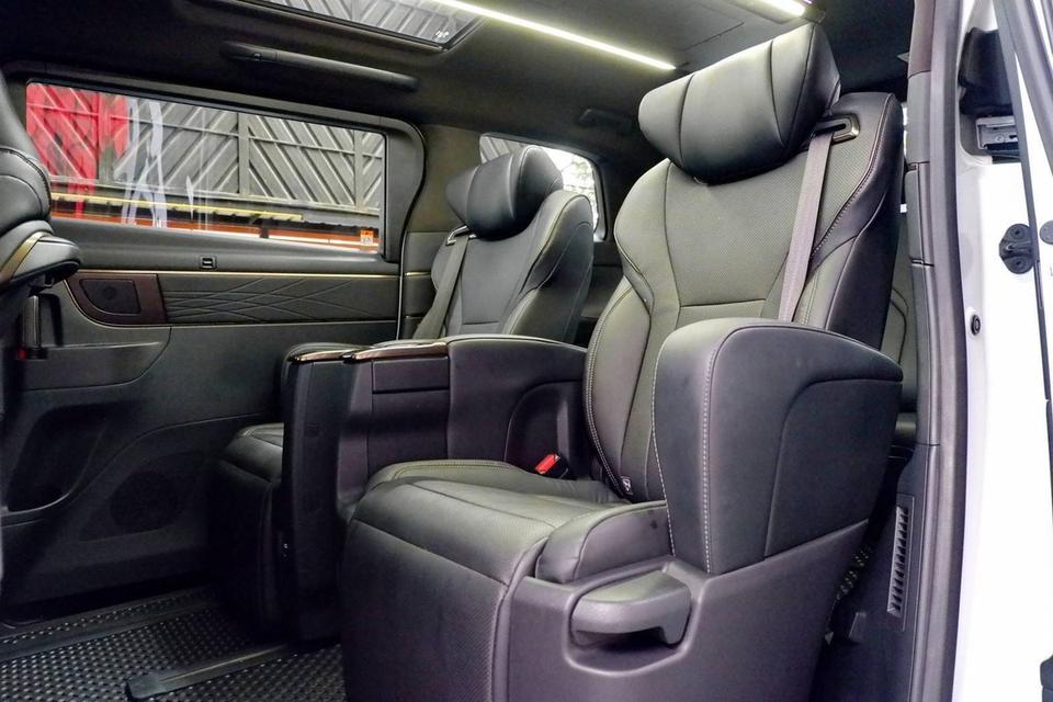 Toyota Alphard 40 Hybrid Z 2WD (รหัส A25A-FXS) ปี 2024  6