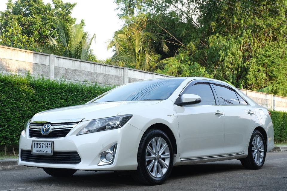 Toyota Camry 2.5Hybrid CD 2013