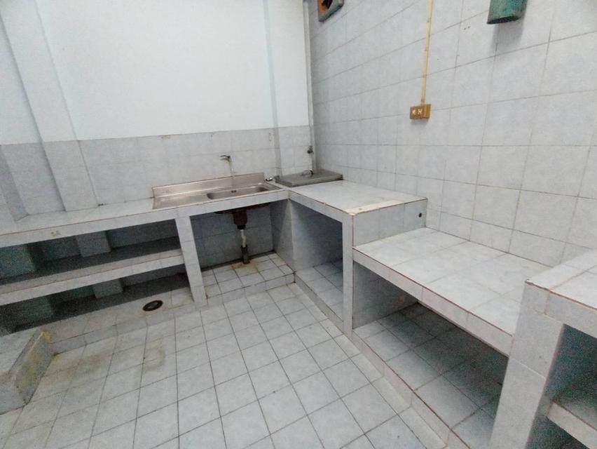 ให้เช่าทาวน์เฮ้าส์ หมู่บ้านสุขสันต์ 2 เพชรเกษม 92/1 3