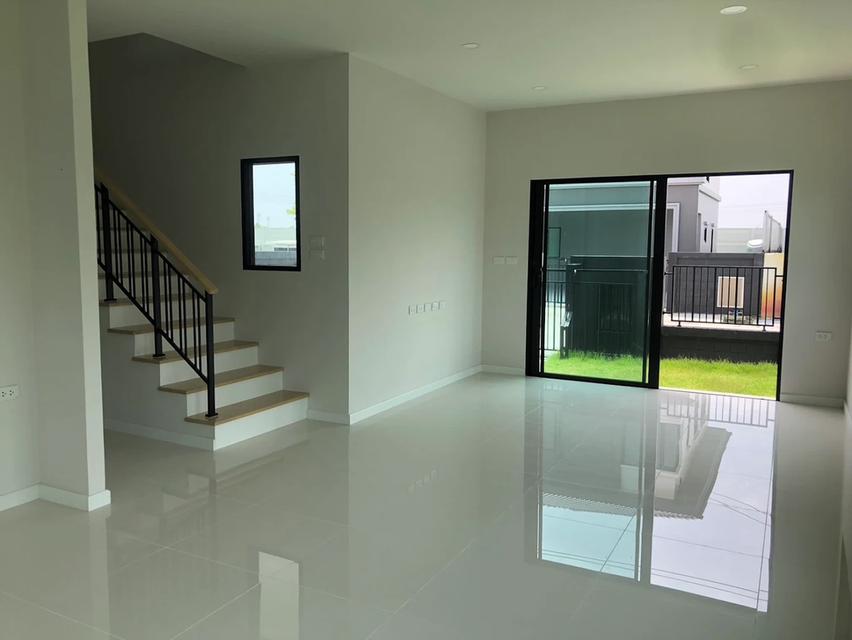 บ้านบริทาเนีย บางนา เทพารักษ์ ให้เช่า 3