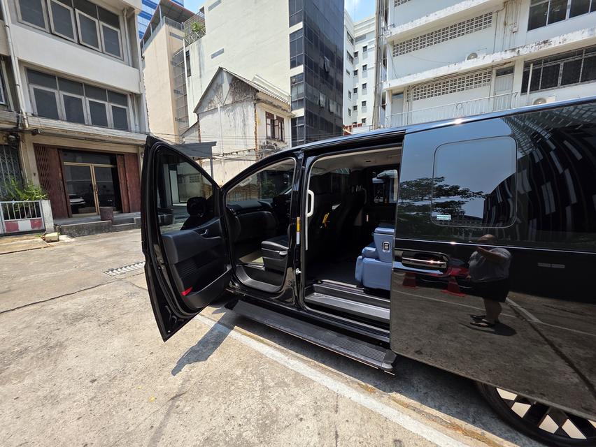 ขาย 2025 รถยนต์ ฮุนได Starria Premium 2.2D รูปที่ 2