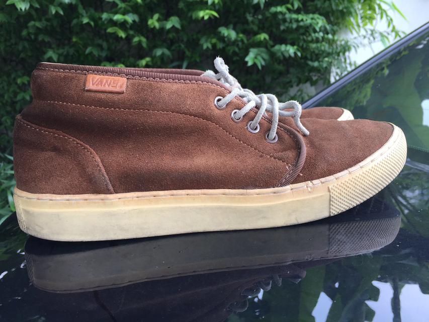 รองเท้าหนังกลับ vans