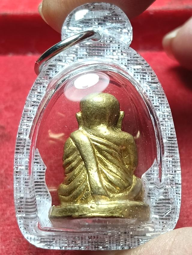 พระเครื่อง 3